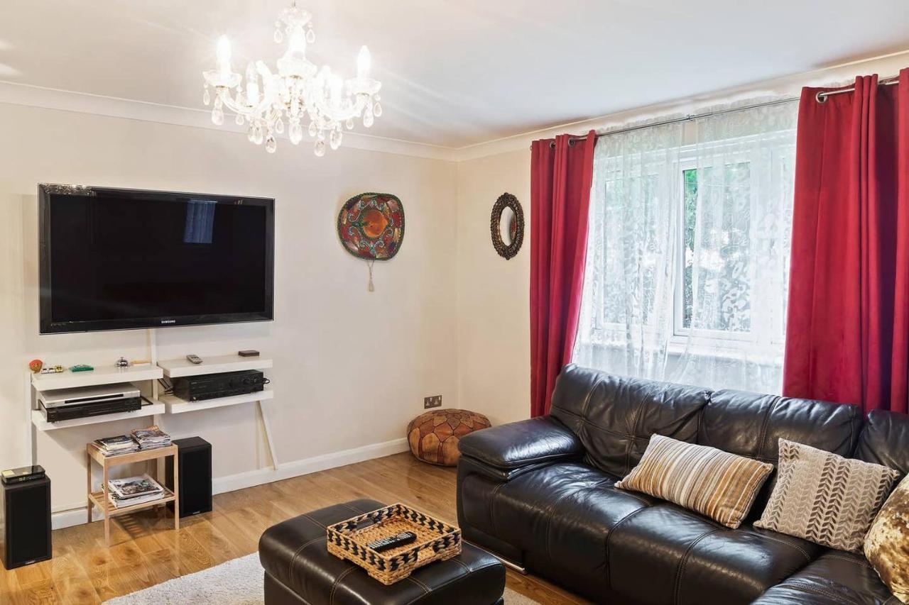 Beautiful And Cosy 2 Bedroom Flat Londen Buitenkant foto