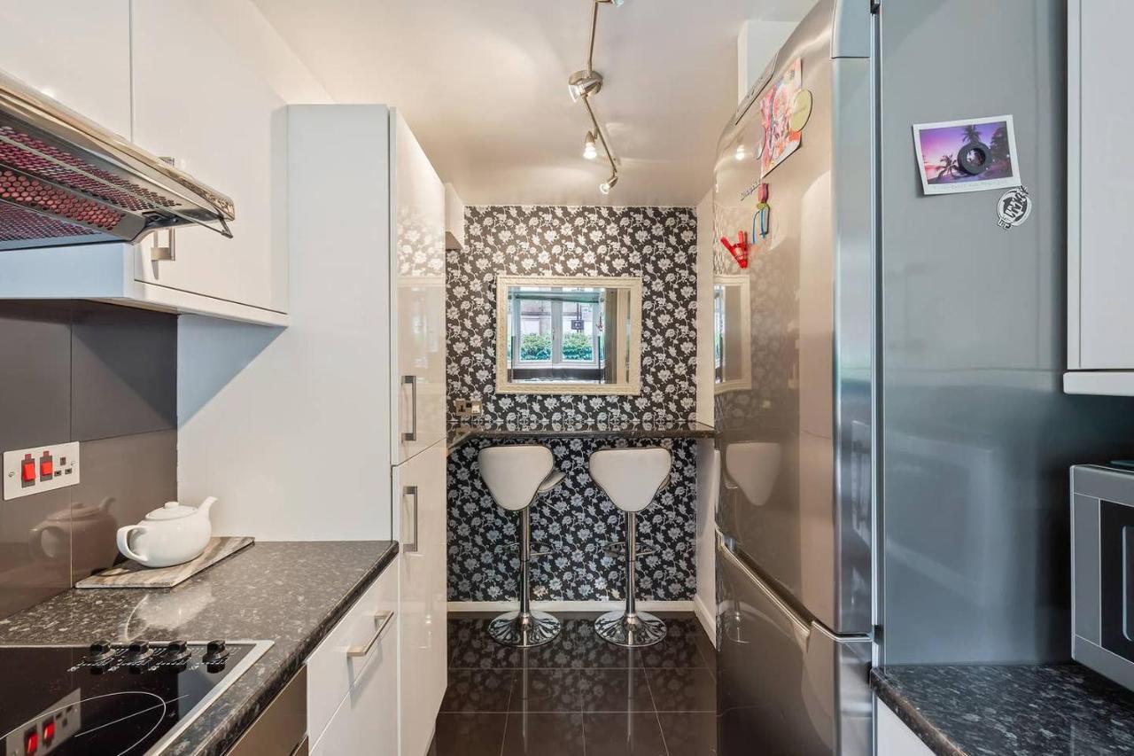 Beautiful And Cosy 2 Bedroom Flat Londen Buitenkant foto
