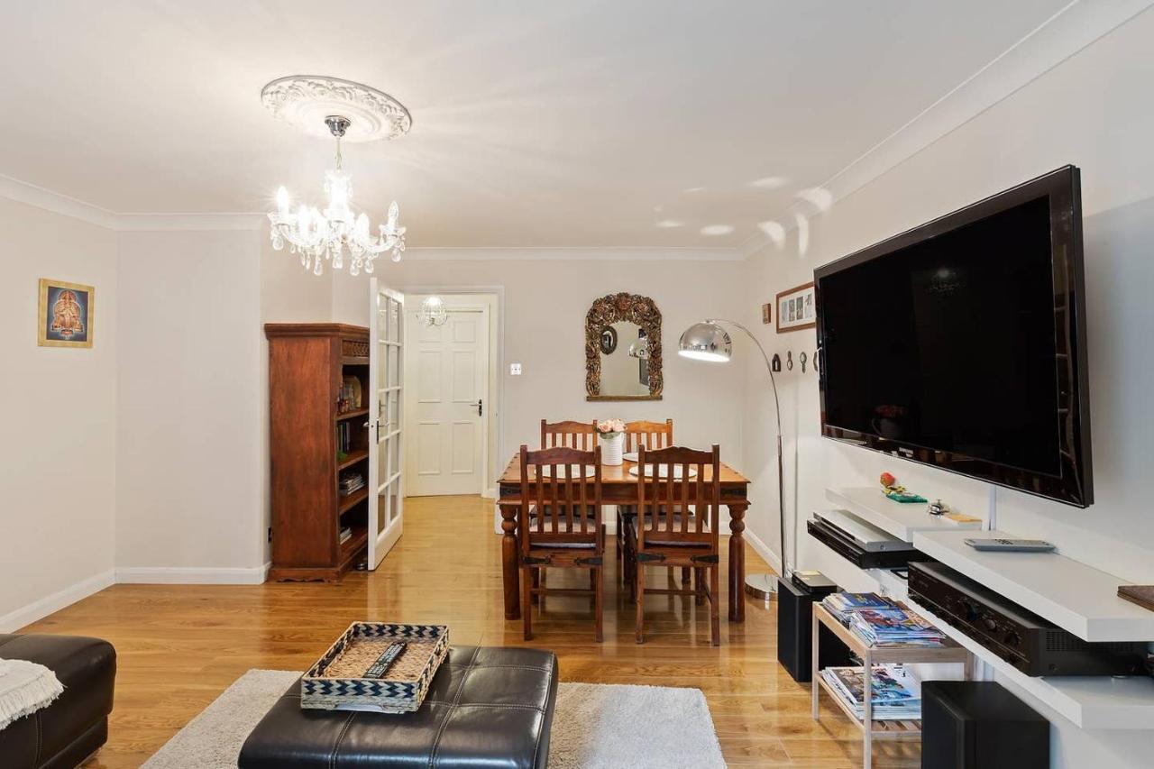 Beautiful And Cosy 2 Bedroom Flat Londen Buitenkant foto