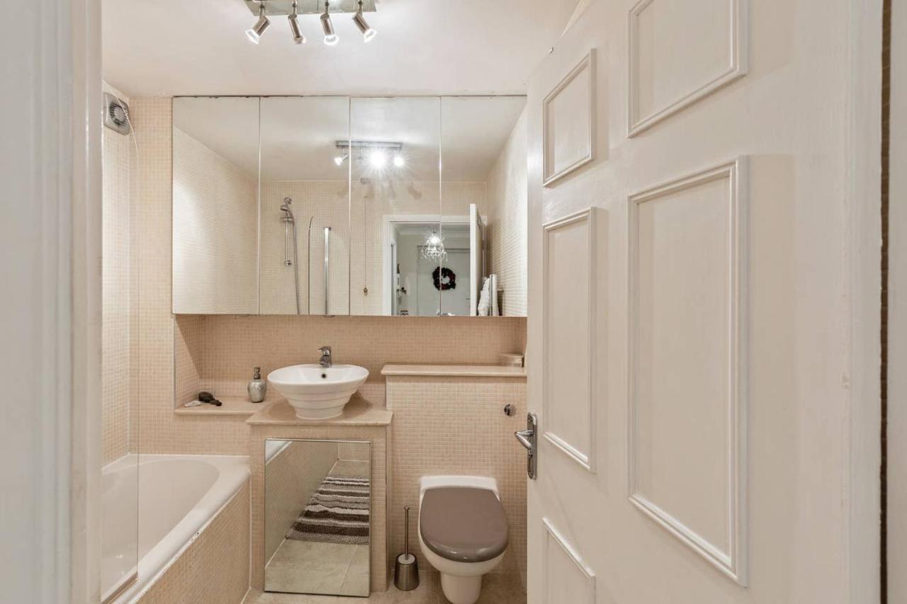 Beautiful And Cosy 2 Bedroom Flat Londen Buitenkant foto